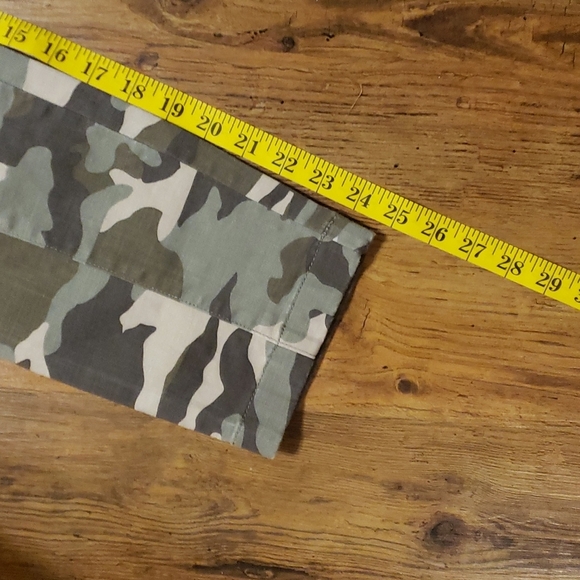 J crew cargo camouflage pants excellent condition - Picture 2 of 7